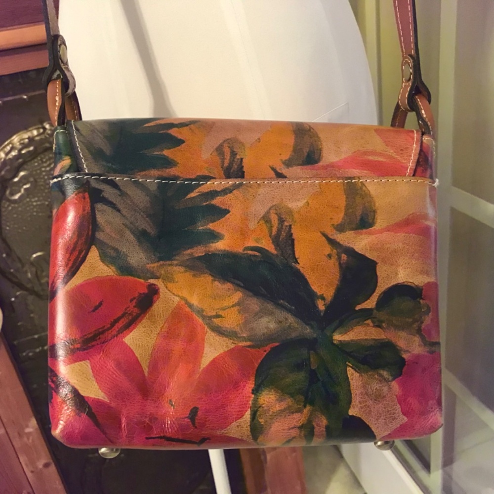 Patricia Nash 10th Anniversary Leandra leather crossbody bag - Picture 12 of 16